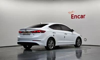Hyundai Avante 2017, 130142 км, за 9900000 KRW