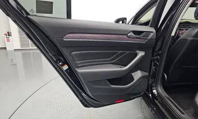 Volkswagen Passat 2021, 76180 км, за 27500000 KRW - фото 25