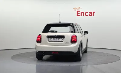 MINI Cooper 2019, 70394 км, за 12500000 KRW