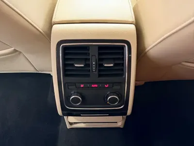 Volkswagen Passat 2015, 165000 км, за 24800 CNY - фото 12