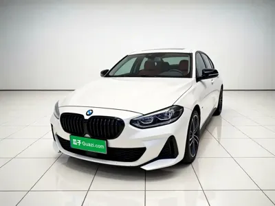 BMW 1 Series 2021, 35600 км, за 75400 CNY