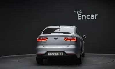 Kia Pride 2016, 106392 км, за 6100000 KRW