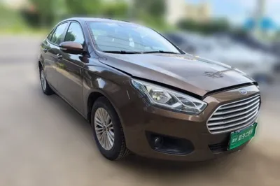 Ford Escort 2017, 62900 км, за 27830.89 CNY