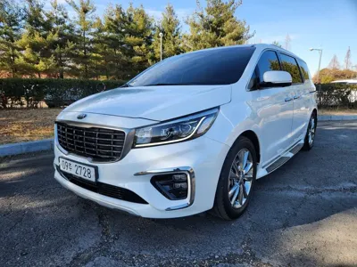 Kia Canival · 2019 год