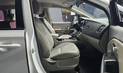 Kia Canival 2018, 243868 км, за 6200000 KRW - фото 11