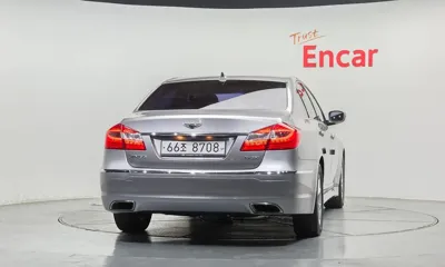 Hyundai Genesis 2012, 101374 км, за 4700000 KRW
