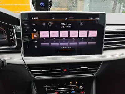 Volkswagen Tiguan L 2022, 74200 км, за 102600 CNY - фото 13