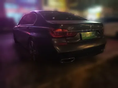 BMW 7 Series 2018, 51400 км, за 280042.34 CNY