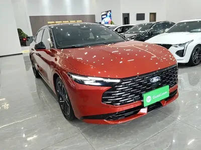 Ford Mondeo 2025, 2300 км, за 126600 CNY - фото 4