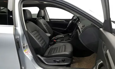 Volkswagen Passat 2018, 66938 км, за 10300000 KRW - фото 26
