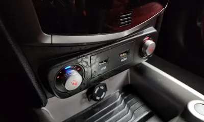 KG_Mobility_Ssangyong TIBOLI 2015, 81525 км, за 7490000 KRW - фото 15