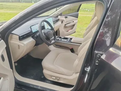 Wuling Xingguang 2024, 18000 км, за 58500 CNY