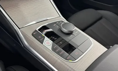 BMW 3-Series 2025, 4137 км, за 42000000 KRW - фото 9
