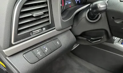 Hyundai Avante 2018, 18565 км, за 11900000 KRW - фото 19