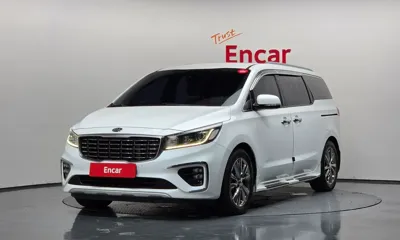 Kia Canival · 2020 год