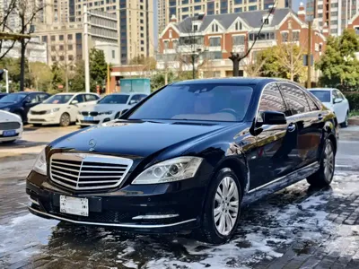 Mercedes-Benz S-Class 2011, 280000 км, за 52500 CNY - фото 1