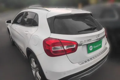 Mercedes-Benz GLA 2016, 97000 км, за 58163.43 CNY