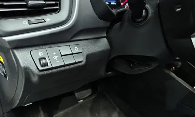 Kia Stonic 2018, 66981 км, за 11000000 KRW - фото 18