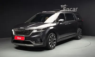 Kia Canival · 2023 год