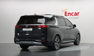 Kia Canival 2021, 110708 км, за 99990000 KRW