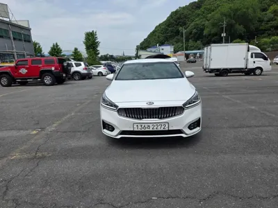 Kia K7 · 2017 год