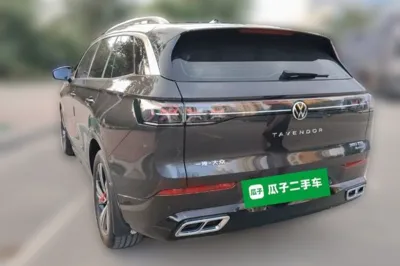 Volkswagen Tavendor 2023, 35100 км, за 167153.39 CNY
