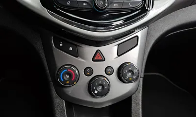 ChevroletGMDaewoo Aveo 2017, 141825 км, за 4300000 KRW - фото 17