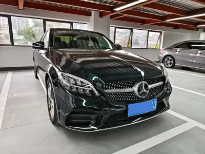 Mercedes-Benz C-Class 2019, 74000 км, за 93800 CNY