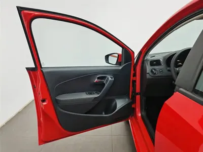 Volkswagen Polo 2015, 121700 км, за 11500 CNY - фото 8