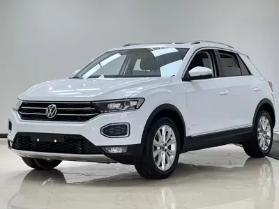 Volkswagen T-Roc · 2022 год