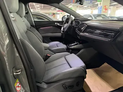 Audi Q4 e-tron 2023, 60000 км, за 119800 CNY - фото 13