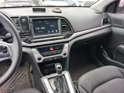 Hyundai Elantra 2017, 109000 км, за 28800 CNY - фото 13