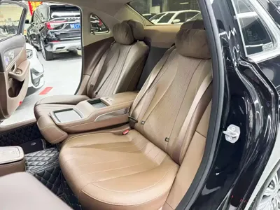 Mercedes-Benz E-Class 2023, 50000 км, за 283800 CNY - фото 14