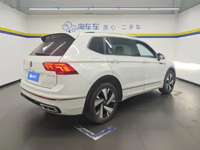 Volkswagen Tiguan L 2023, 23600 км, за 136200 CNY