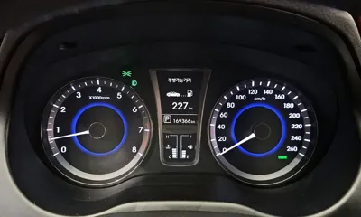 Hyundai Grandeur 2013, 169366 км, за 4900000 KRW - фото 8