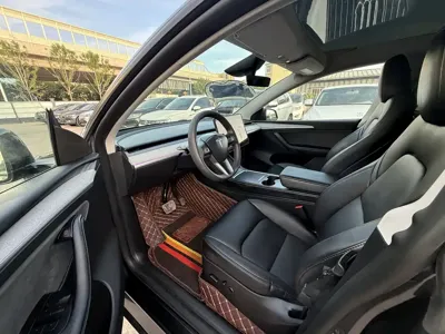 Tesla Model Y 2024, 20000 км, за 147900 CNY - фото 6