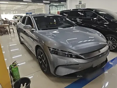 BYD Han 2022, 60700 км, за 120500 CNY - фото 4