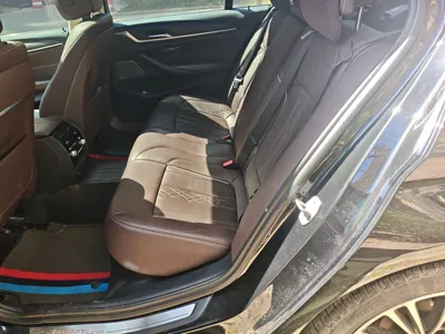 BMW 5 Series 2019, 63000 км, за 210115.43 CNY - фото 20