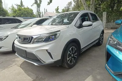 Geely Auto Vision X3 2017, 88500 км, за 39702.76 CNY - фото 1