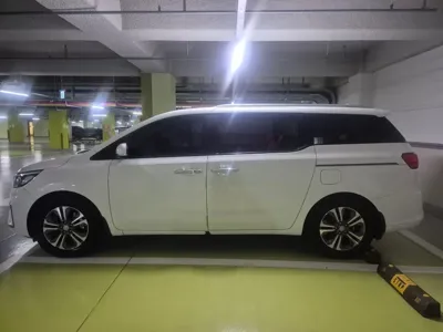 Kia Canival 2019, 111256 км, за 12500000 KRW - фото 3