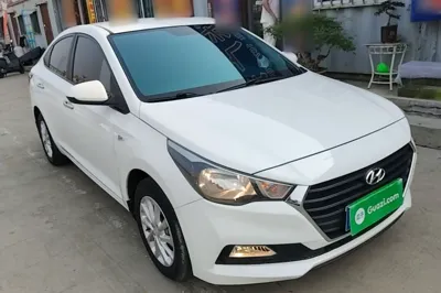 Hyundai Verna (new generation) 2016, 41400 км, за 38075.59 CNY