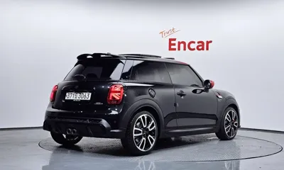 MINI Cooper 2023, 32045 км, за 28900000 KRW