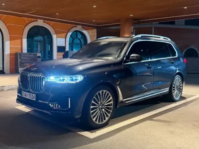 BMW X7 · 2020 год