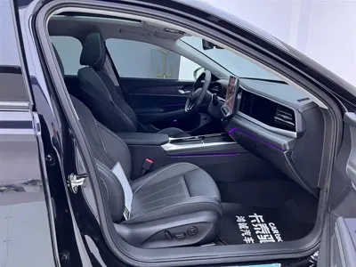 Volkswagen Passat 2025, 9000 км, за 152800 CNY - фото 19