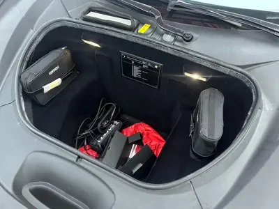 Ferrari F8 2022, 4000 км, за 2788000 CNY - фото 22