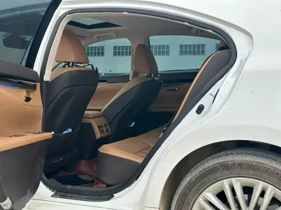 Lexus ES 2018, 110000 км, за 115000 CNY - фото 6