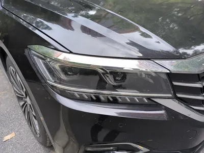 Volkswagen Passat 2019, 132100 км, за 73810.04 CNY - фото 7