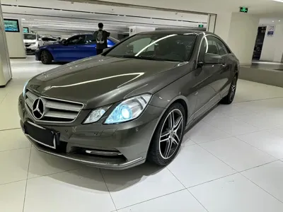 Mercedes-Benz E-Class (Import) · 2011 год