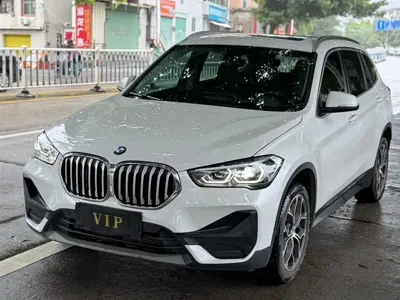 BMW X1 2022, 30000 км, за 113800 CNY