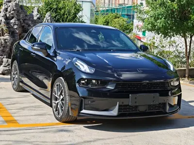 Lynk & Co 03 2019, 57000 км, за 63000 CNY